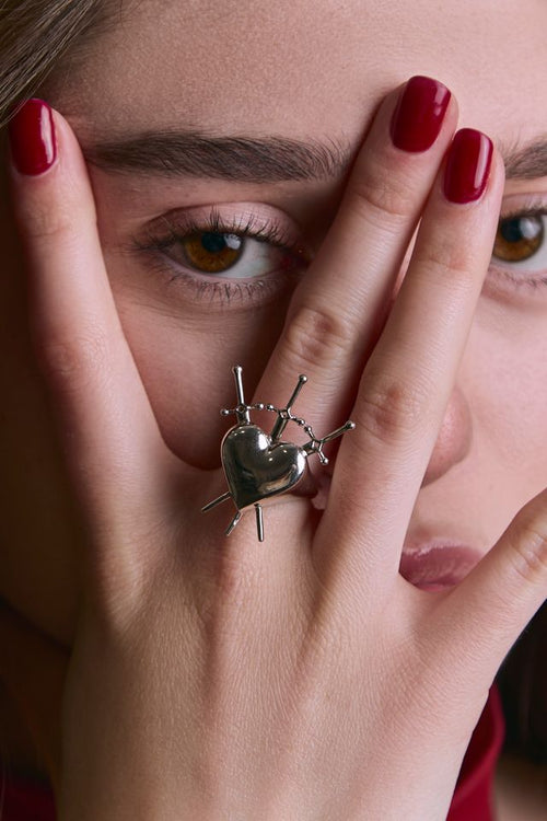 The 3 Swords of Heart Ring